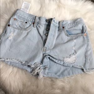 Levi’s shorts